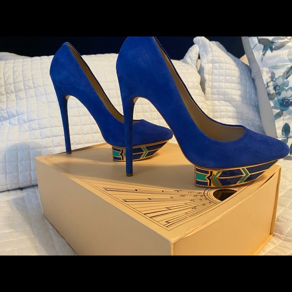Ivy kirizhner royal blue heels “pyramid” size 7 - Picture 5 of 13
